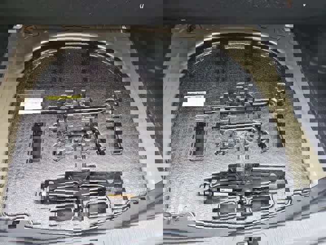 Used 2020 Toyota Camry LE image 23