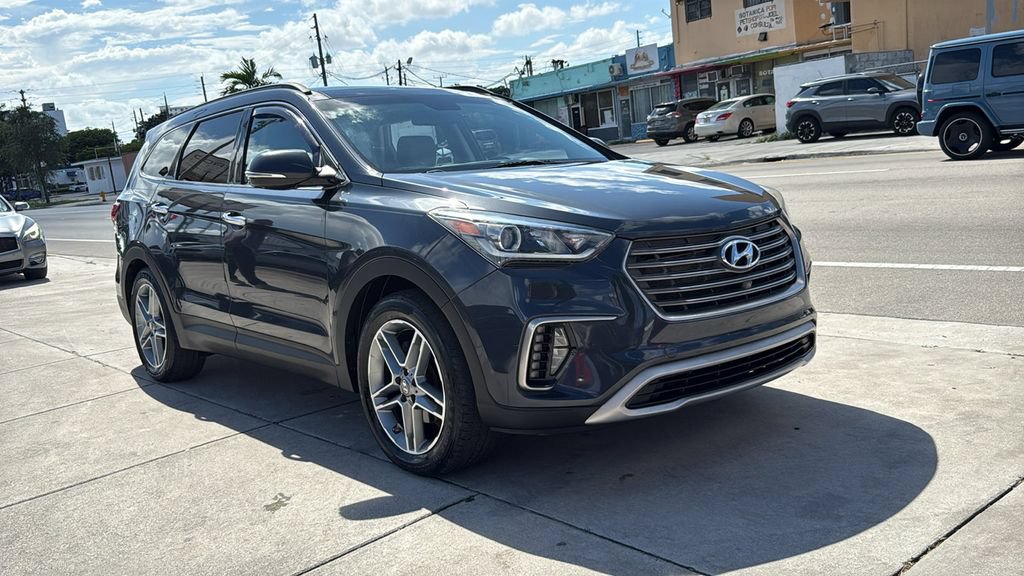 Used 2018 Hyundai Santa Fe FWD image 17