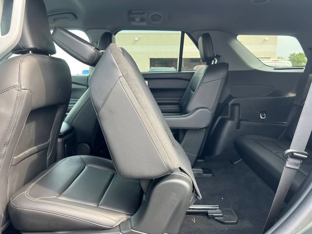 Certified 2024 Ford Explorer XLT w/ Equipment Group 202A AWD/4WD image 6