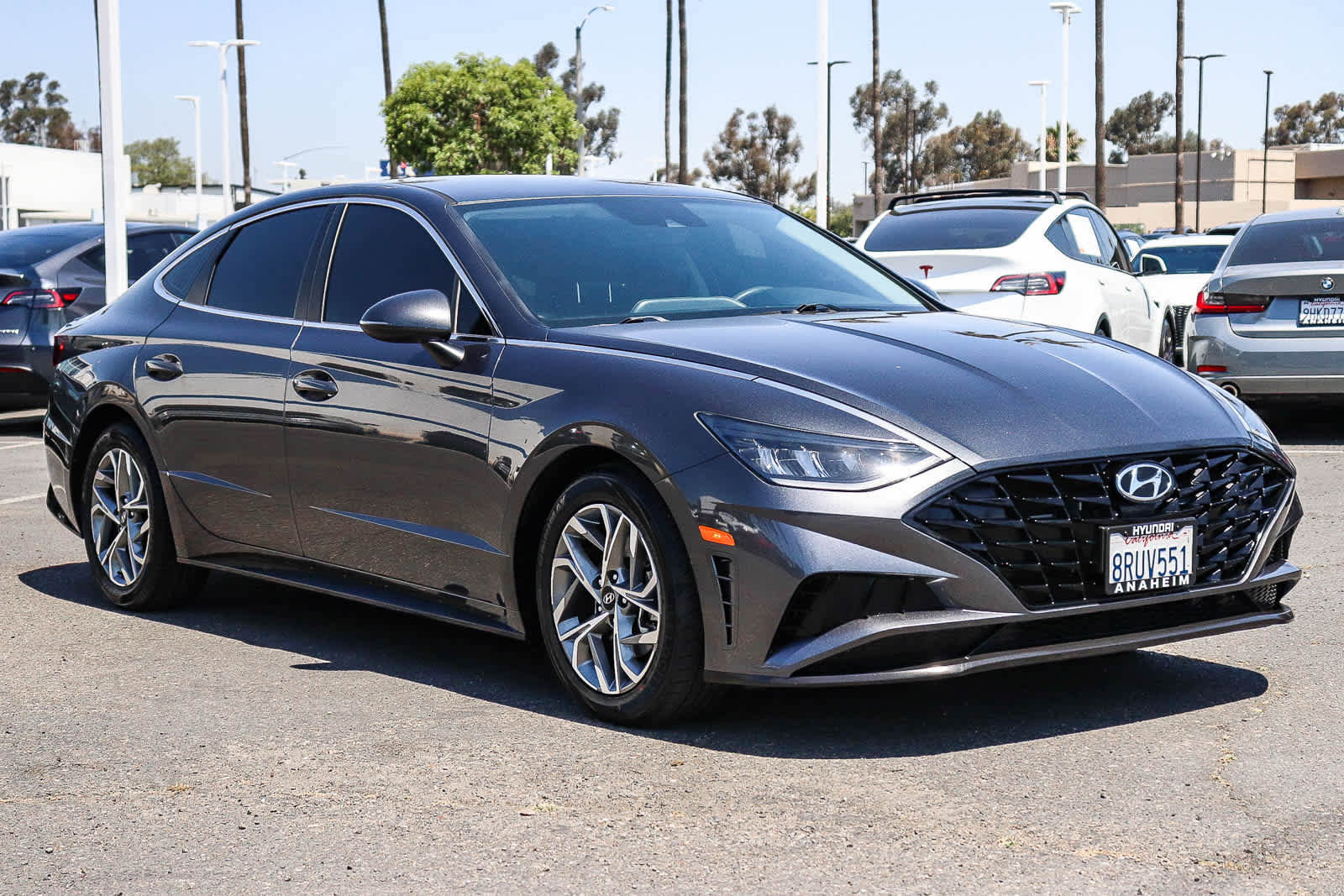 Used 2020 Hyundai Sonata SEL w/ Cargo Package FWD image 3