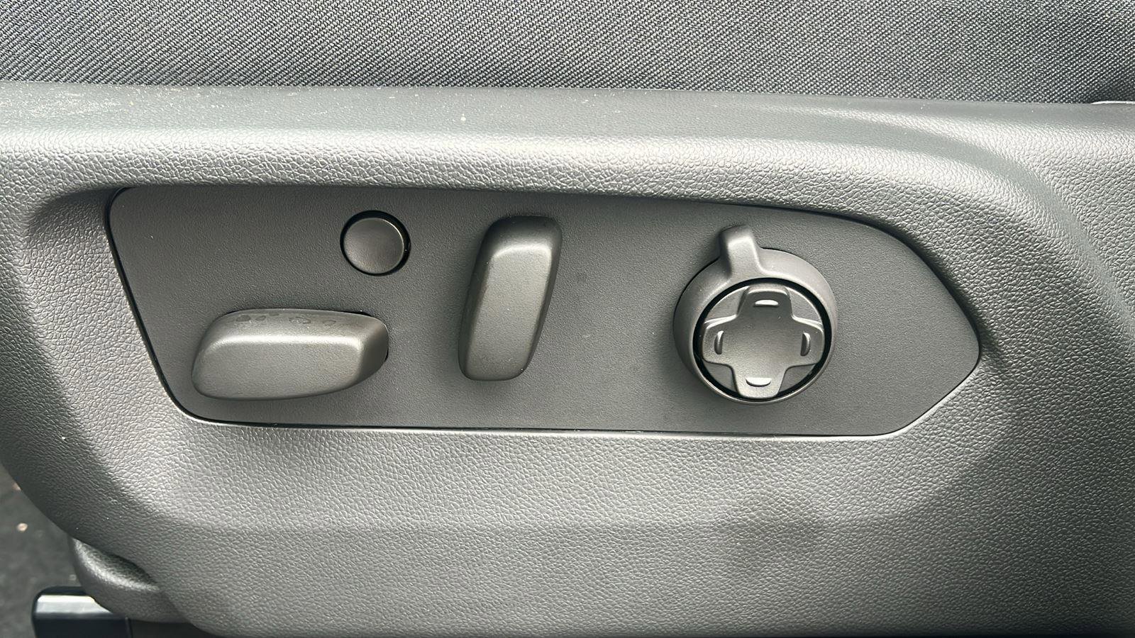 New 2026 Buick Envision Avenir image 11