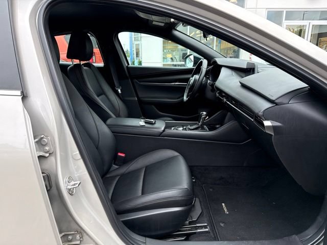 Used 2024 MAZDA MAZDA3 s FWD image 9