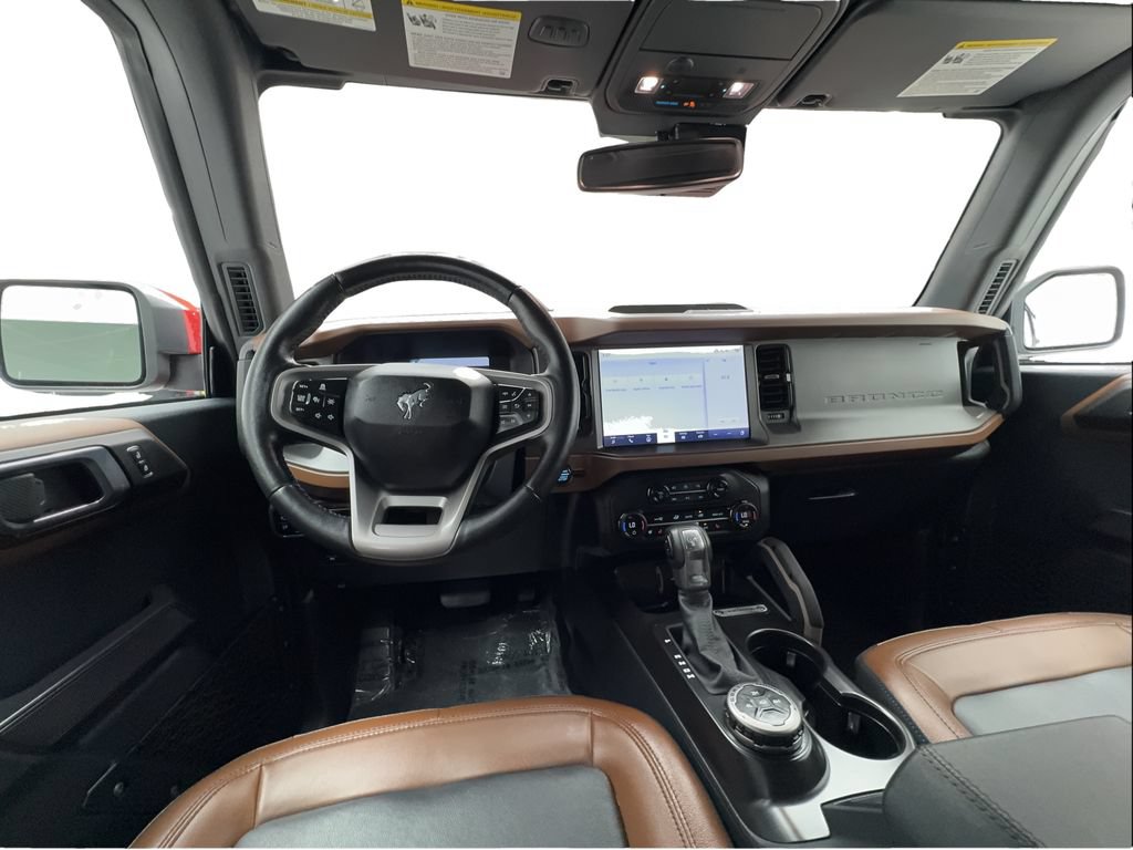 Used 2024 Ford Bronco Outer Banks AWD/4WD image 33