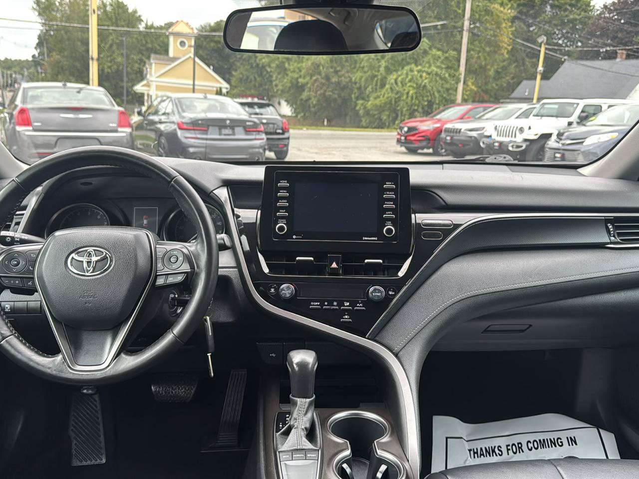 Used 2022 Toyota Camry SE FWD image 38