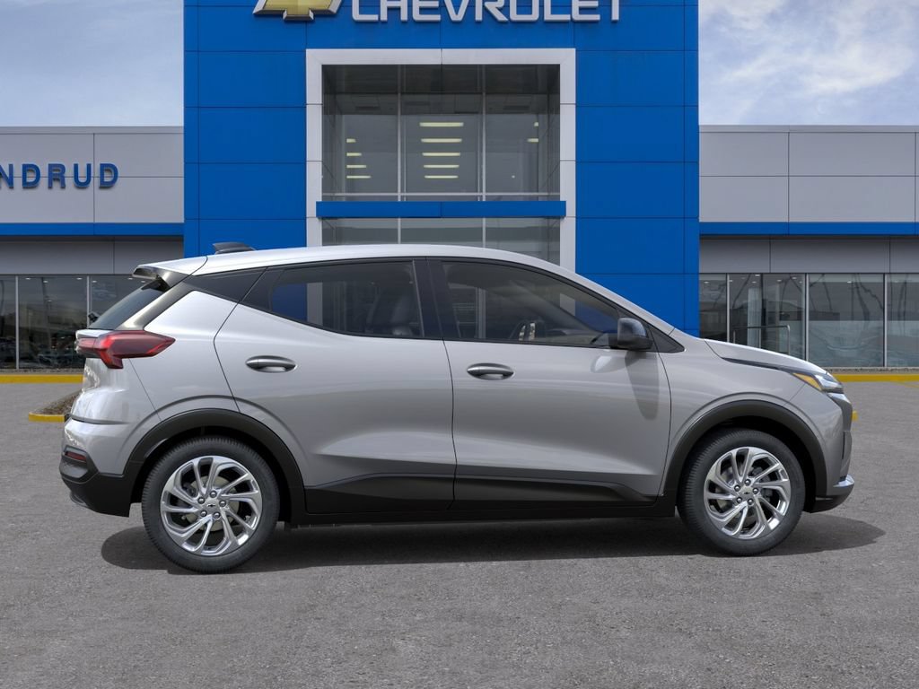 New 2027 Chevrolet Bolt LT w/ Comfort Package FWD image 5