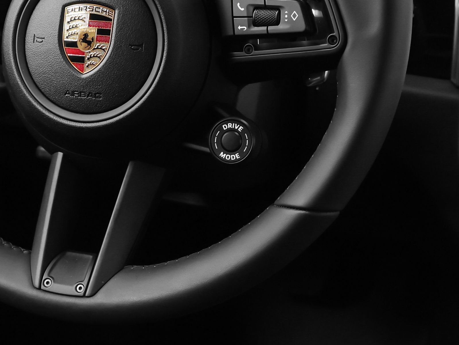 New 2026 Porsche Macan Turbo AWD/4WD image 35