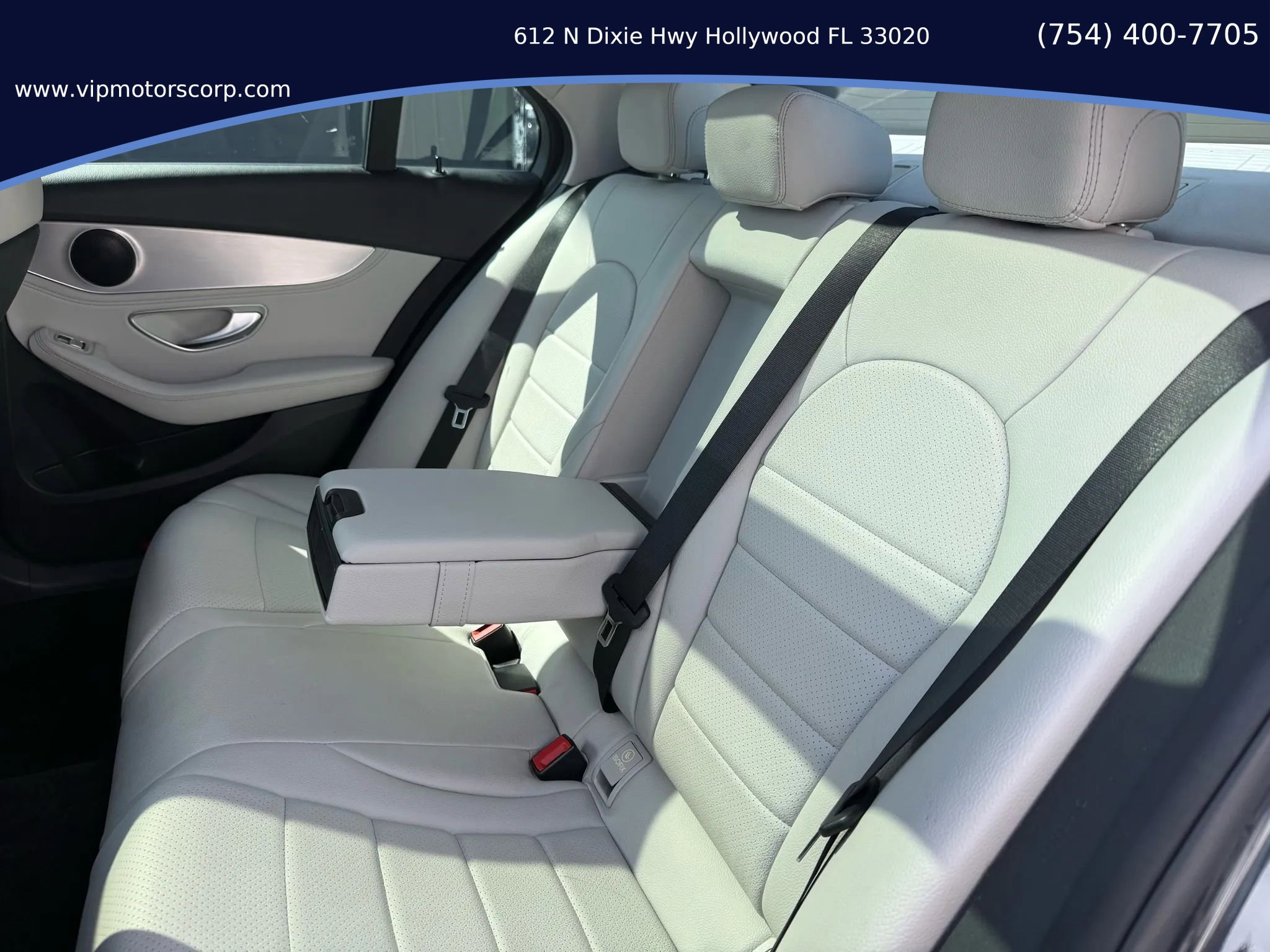 Used 2016 Mercedes-Benz C 300 4MATIC Sedan w/ Premium 1 Package image 18