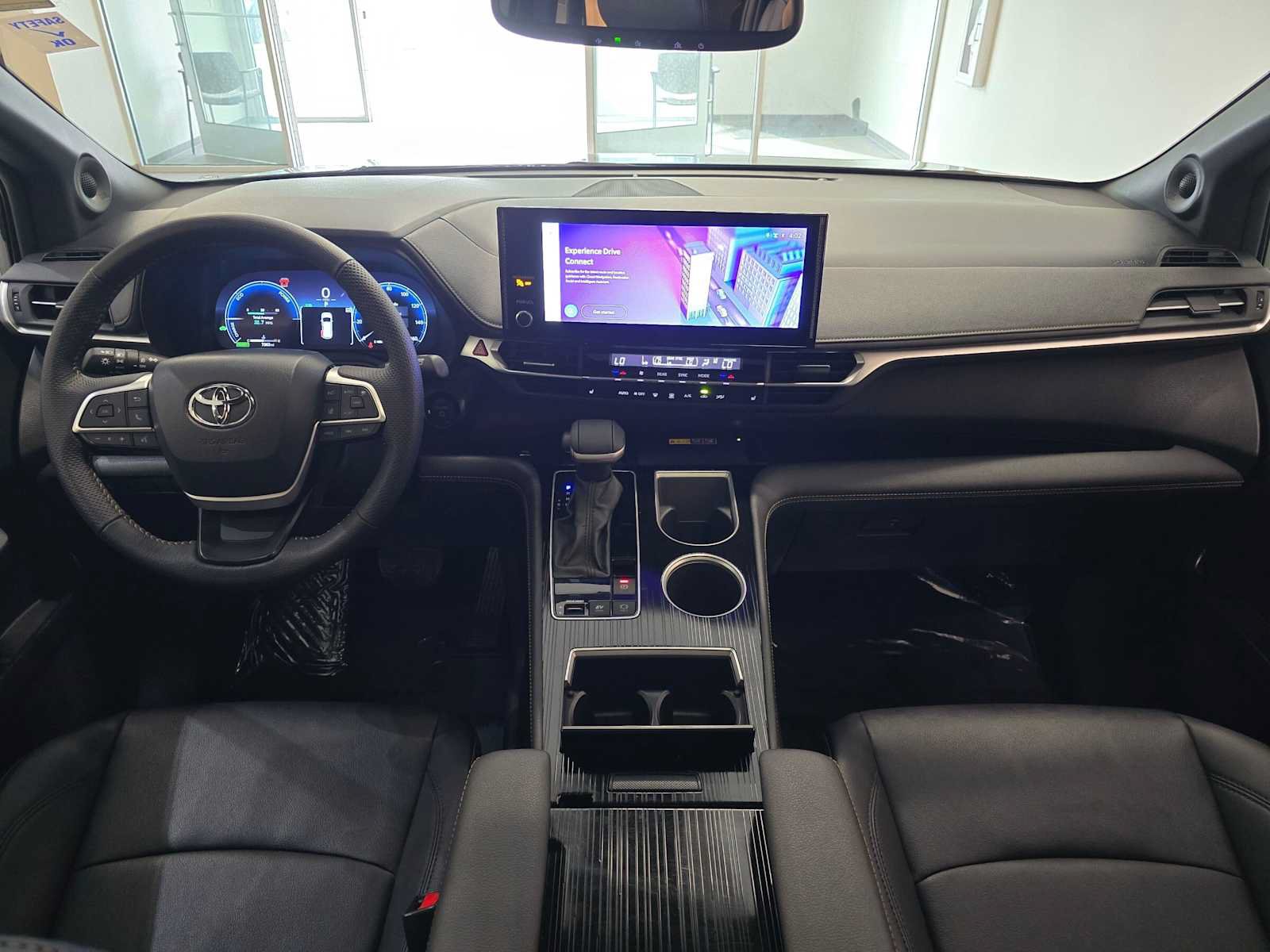 Certified 2026 Toyota Sienna XLE Woodland Edition AWD/4WD image 9
