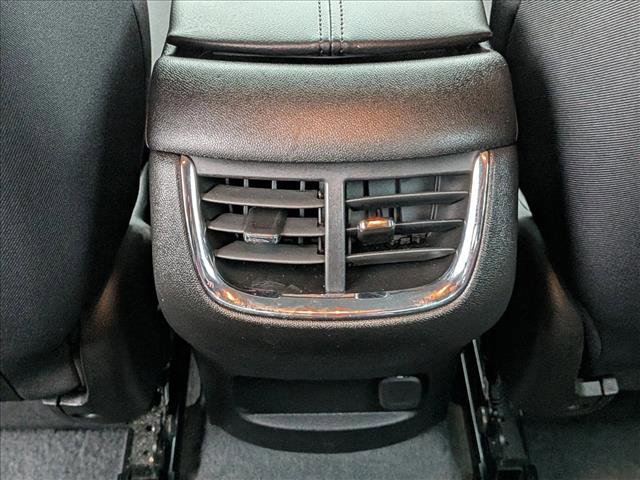 Used 2025 Chevrolet Malibu LT image 16