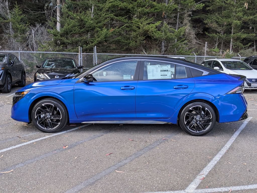 New 2026 Nissan Sentra SR w/ SR Premium Package FWD image 8