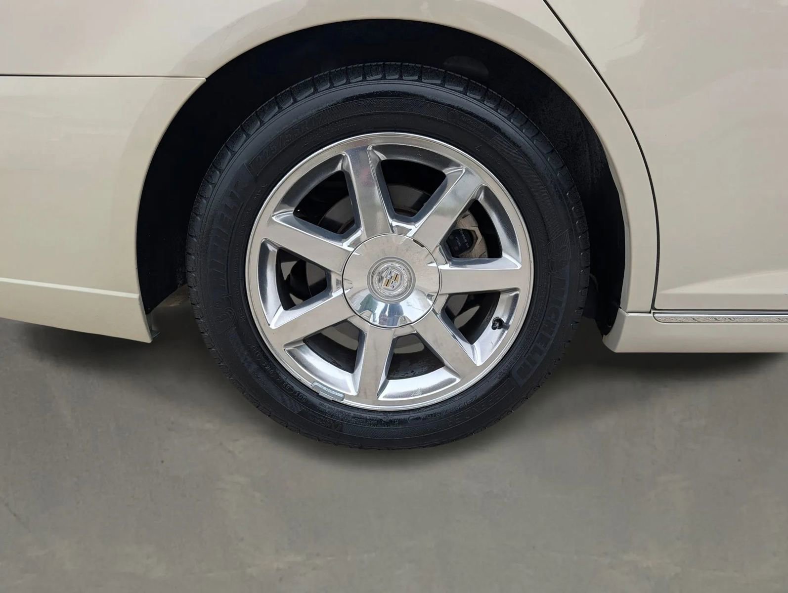 Used 2011 Cadillac STS RWD image 36