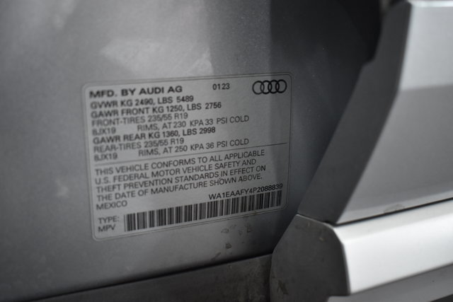 Used 2023 Audi Q5 2.0T Premium Plus w/ Premium Plus Package image 39