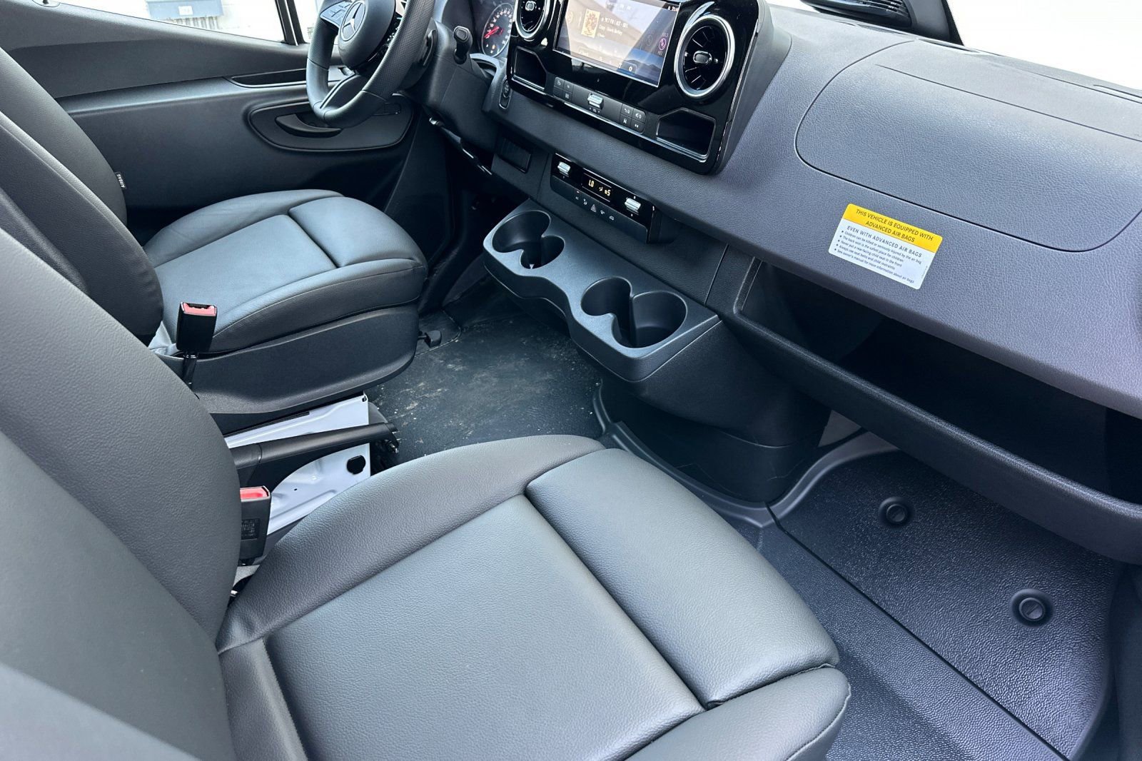 New 2025 Mercedes-Benz Sprinter 2500 image 13