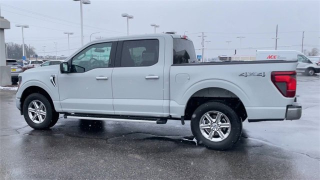 Used 2024 Ford F150 XLT w/ Tow/Haul Package image 7