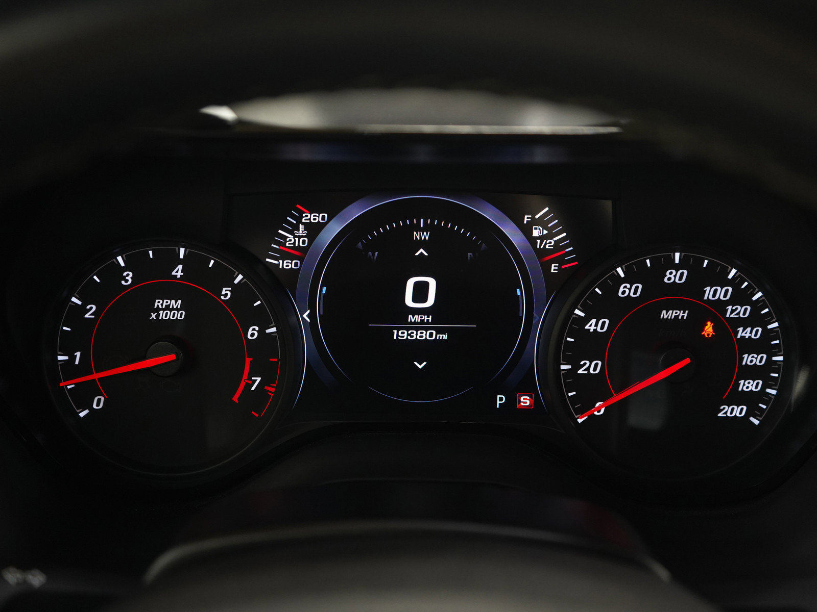 Used 2019 Chevrolet Camaro SS RWD image 22