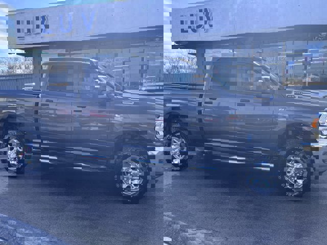 Used 2024 RAM 2500 Tradesman w/ Chrome Appearance Group image 2