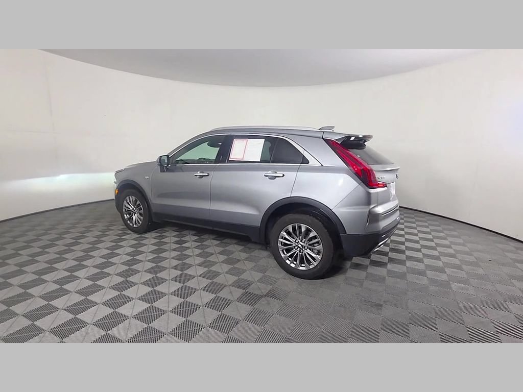 Used 2024 Cadillac XT4 Premium Luxury FWD image 46