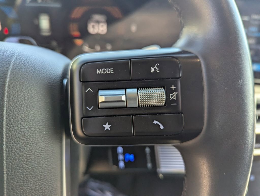 Used 2025 Hyundai Santa Fe SEL image 30