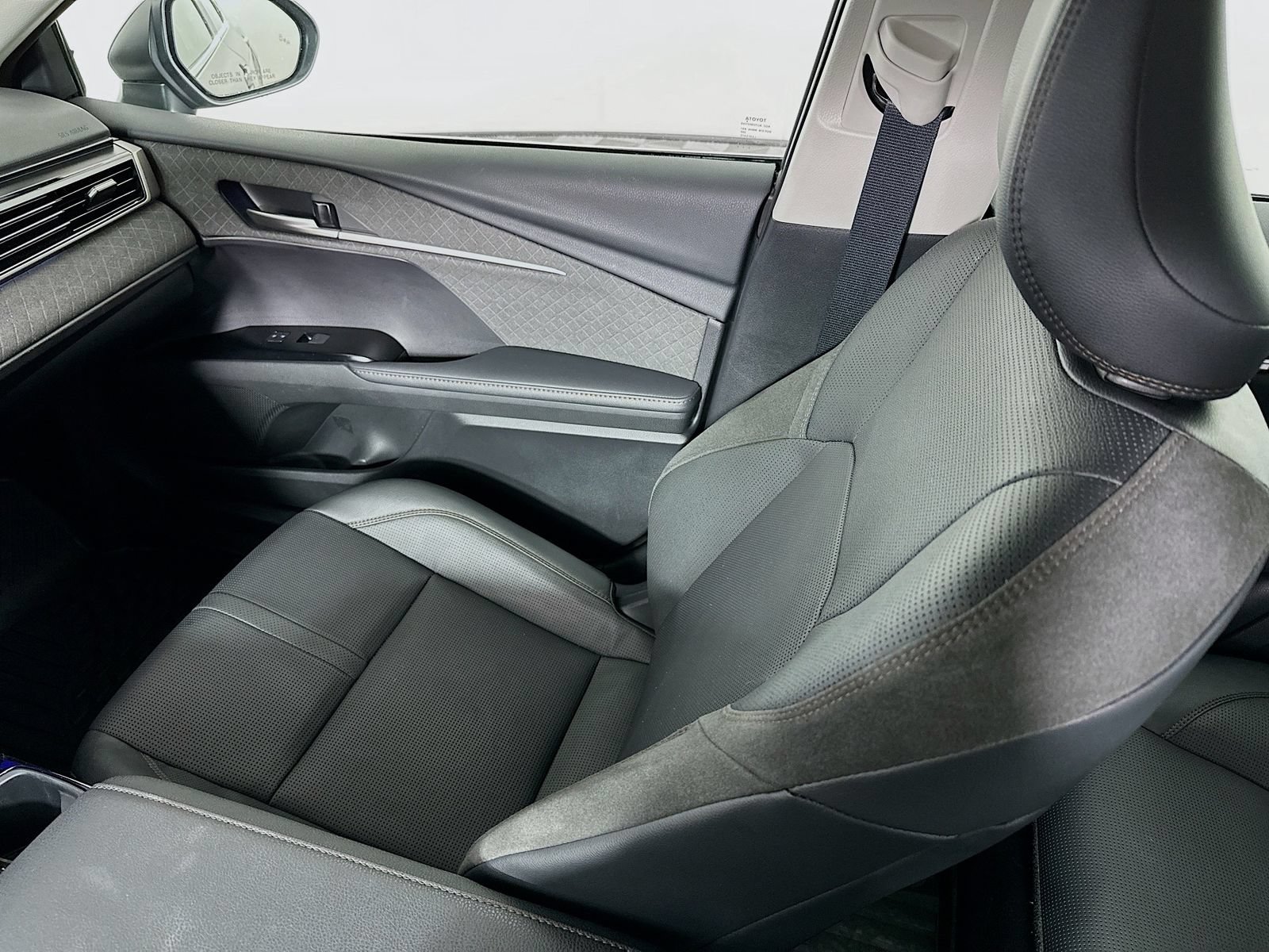 Certified 2025 Toyota Camry XLE AWD/4WD image 23