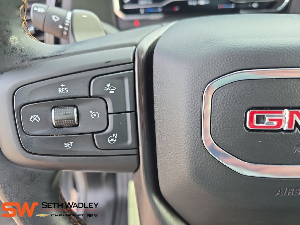 Used 2025 GMC Sierra 1500 AT4 AWD/4WD image 17
