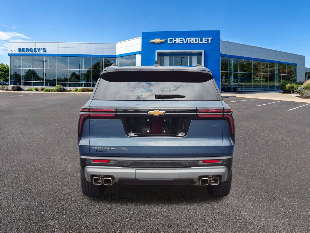 Certified 2025 Chevrolet Traverse LT AWD/4WD image 11