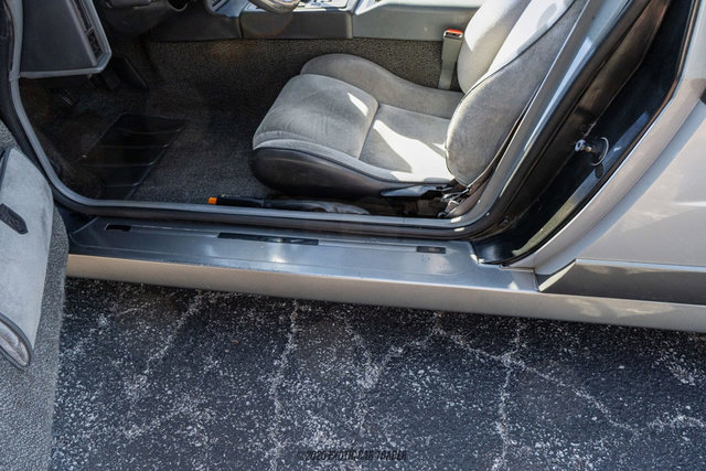 Used 1986 Pontiac Fiero GT image 39