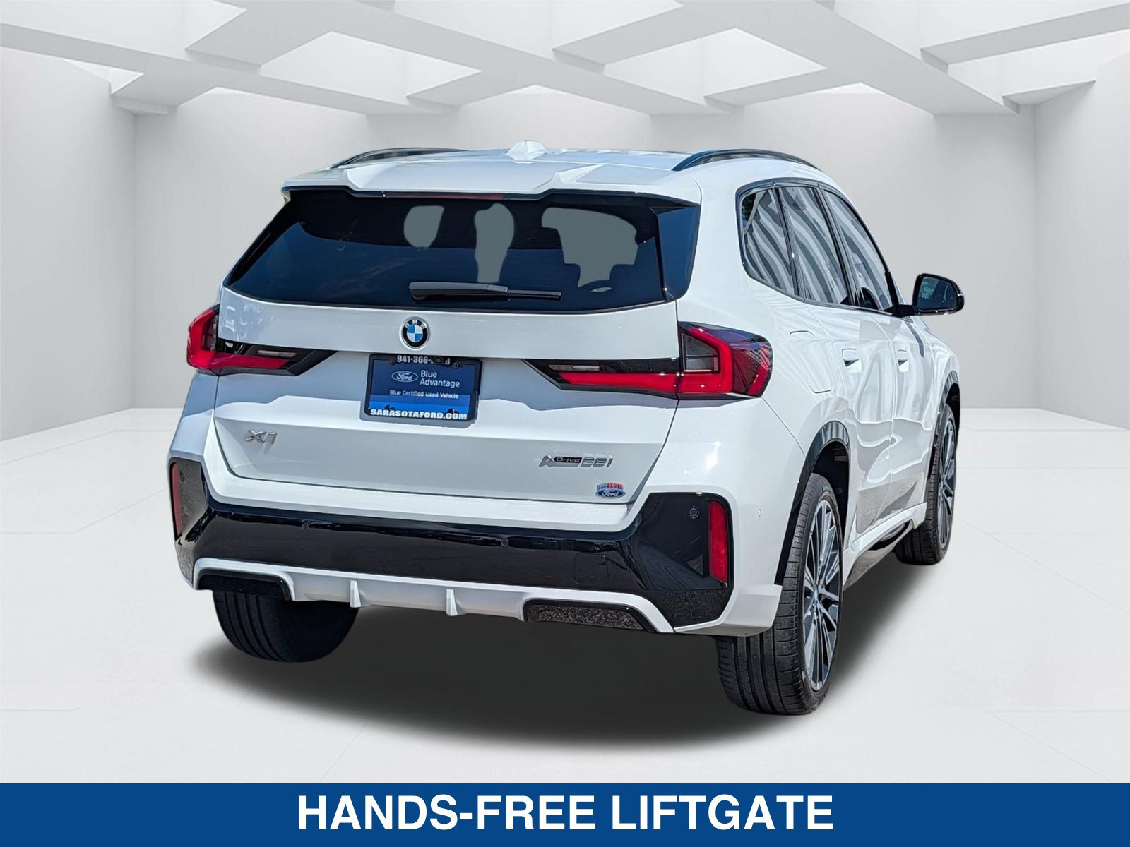 Used 2025 BMW X1 xDrive28i w/ Technology Package AWD/4WD image 5