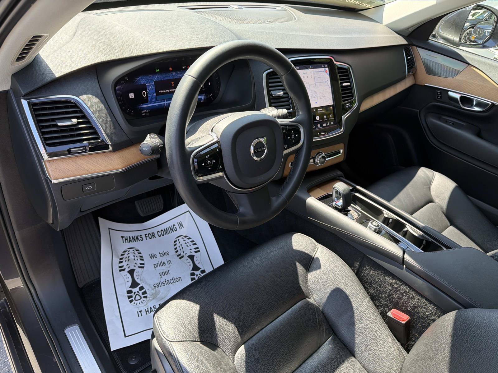 Certified 2023 Volvo XC90 B6 Plus w/ Protection Package Premier AWD/4WD image 9