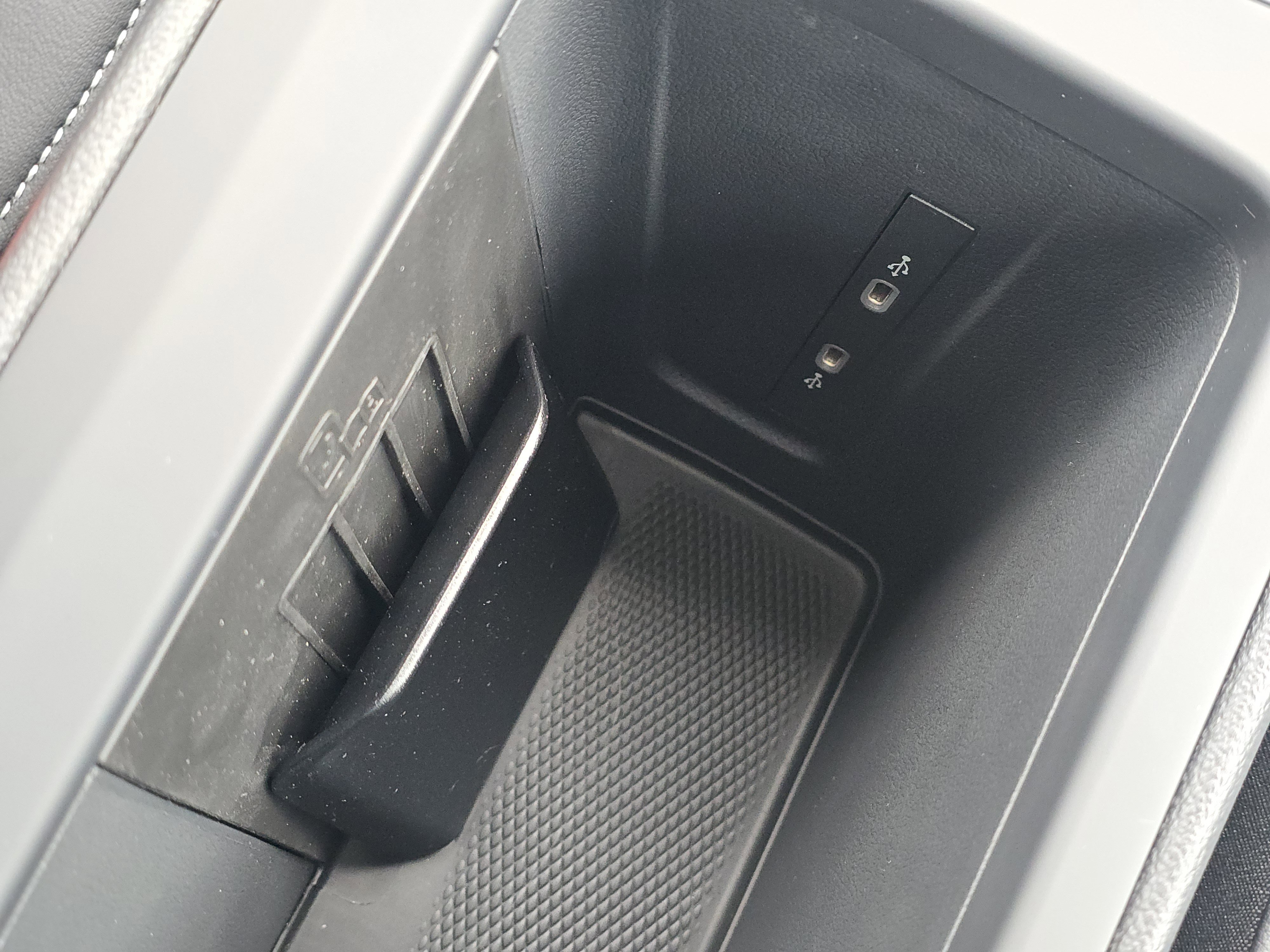 New 2026 Volkswagen Tiguan SE image 25