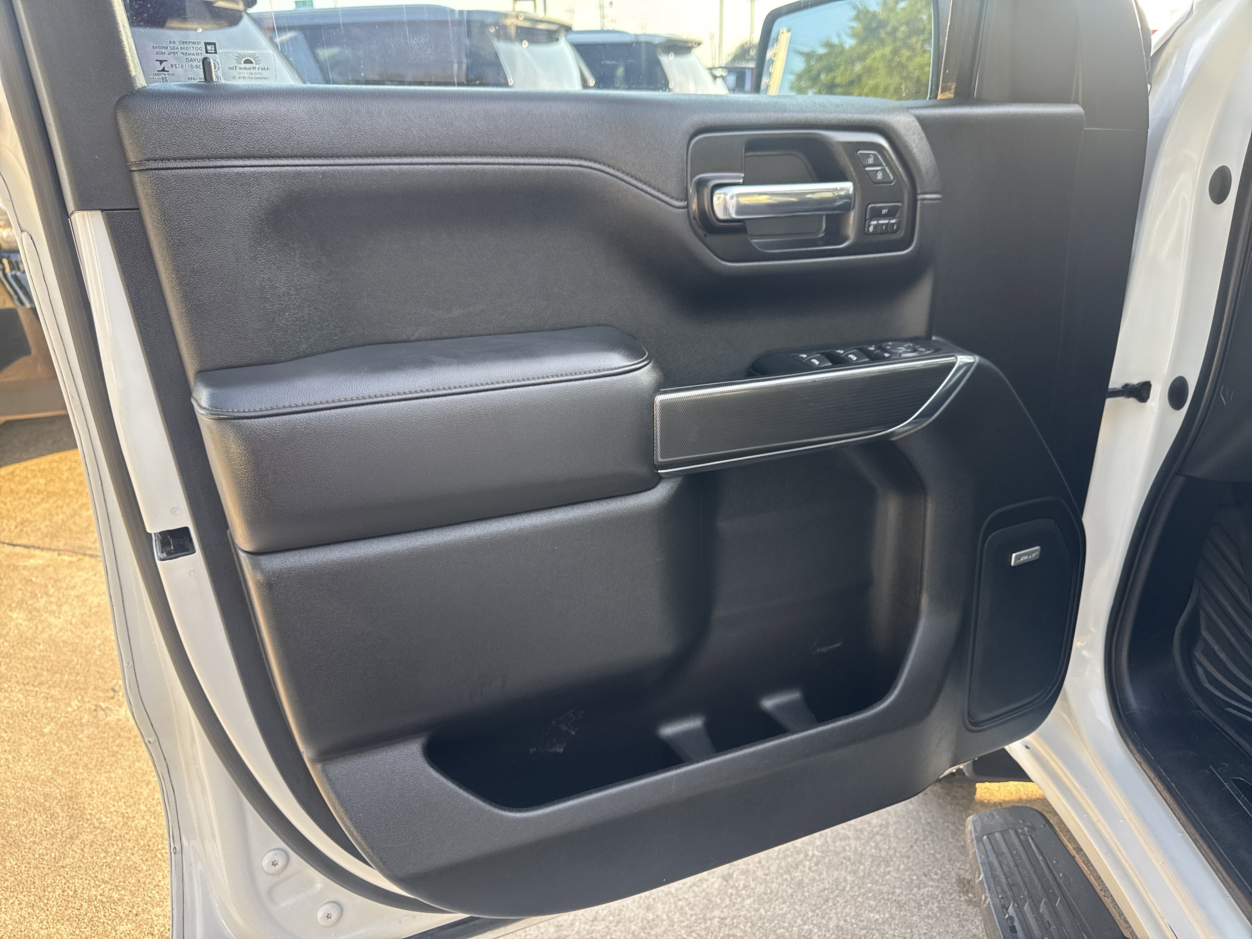 Used 2020 GMC Sierra 1500 AT4 w/ AT4 Premium Package AWD/4WD image 7