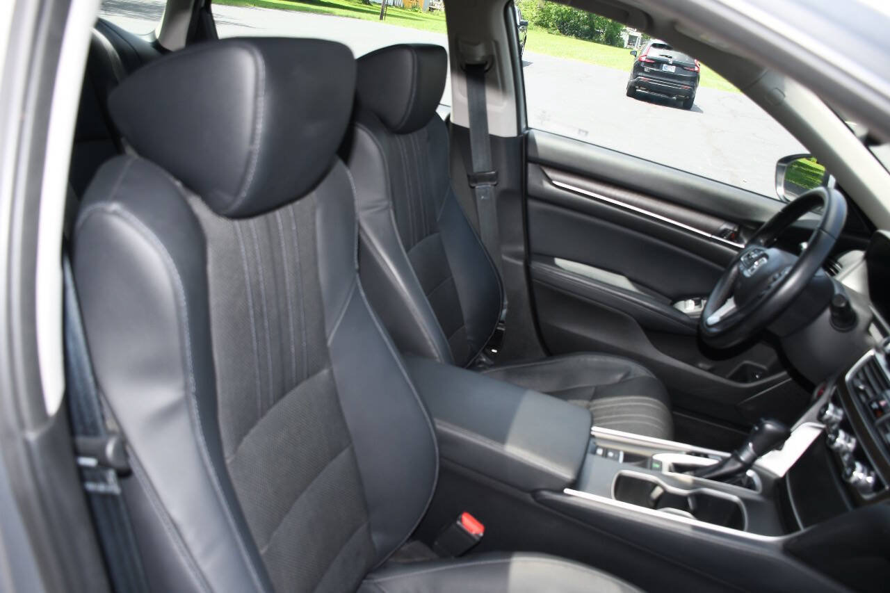 Used 2018 Honda Accord EX-L image 24
