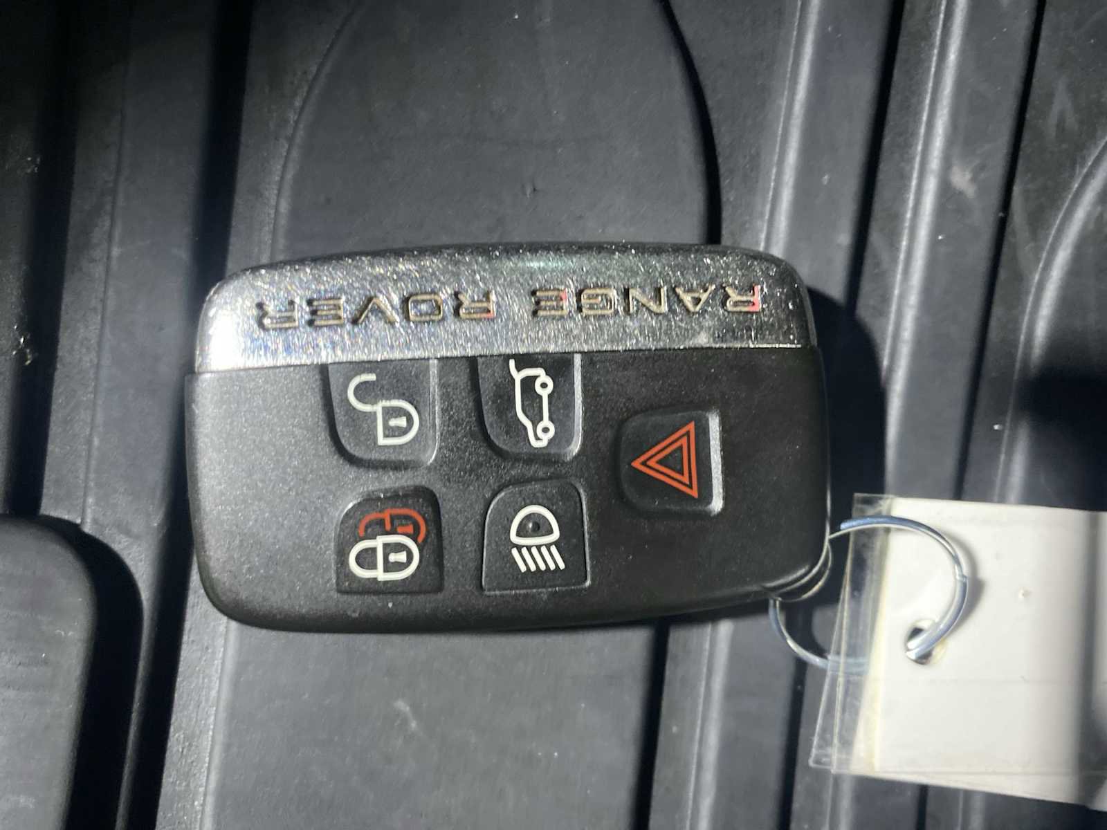 Used 2018 Land Rover Range Rover Velar S image 20