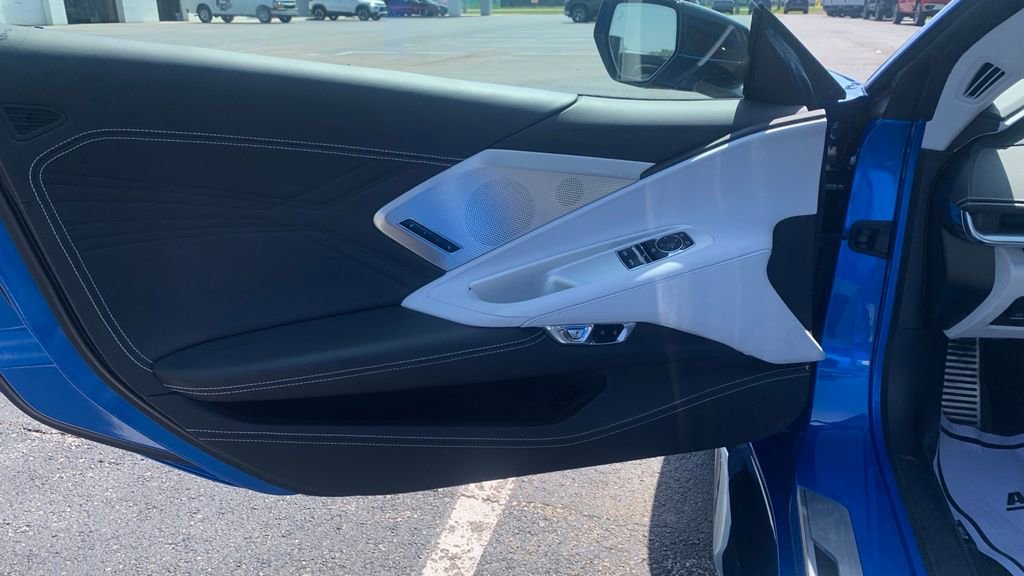 Used 2024 Chevrolet Corvette Z06 image 16