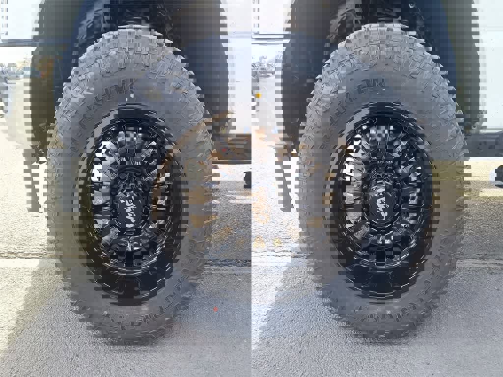 Used 2023 Ford F350 XLT w/ 360-Degree Camera Package image 10