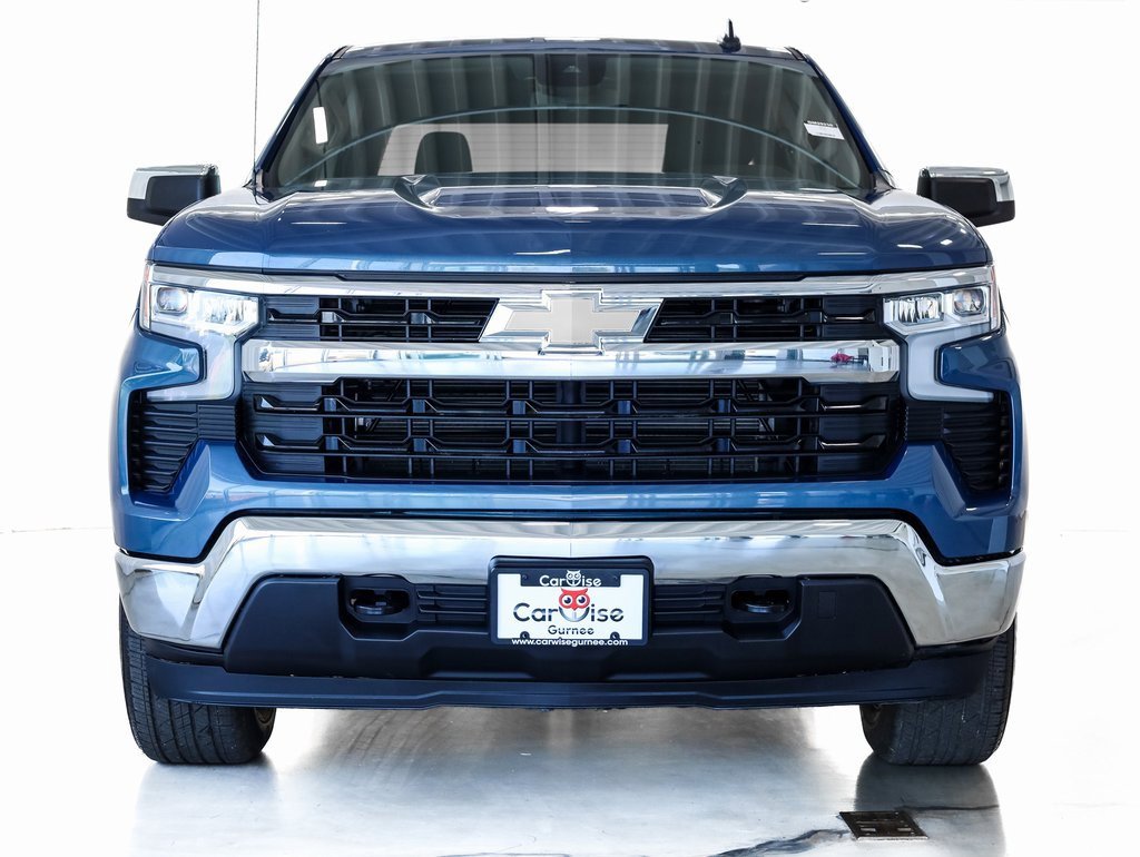 Used 2024 Chevrolet Silverado 1500 LT image 2