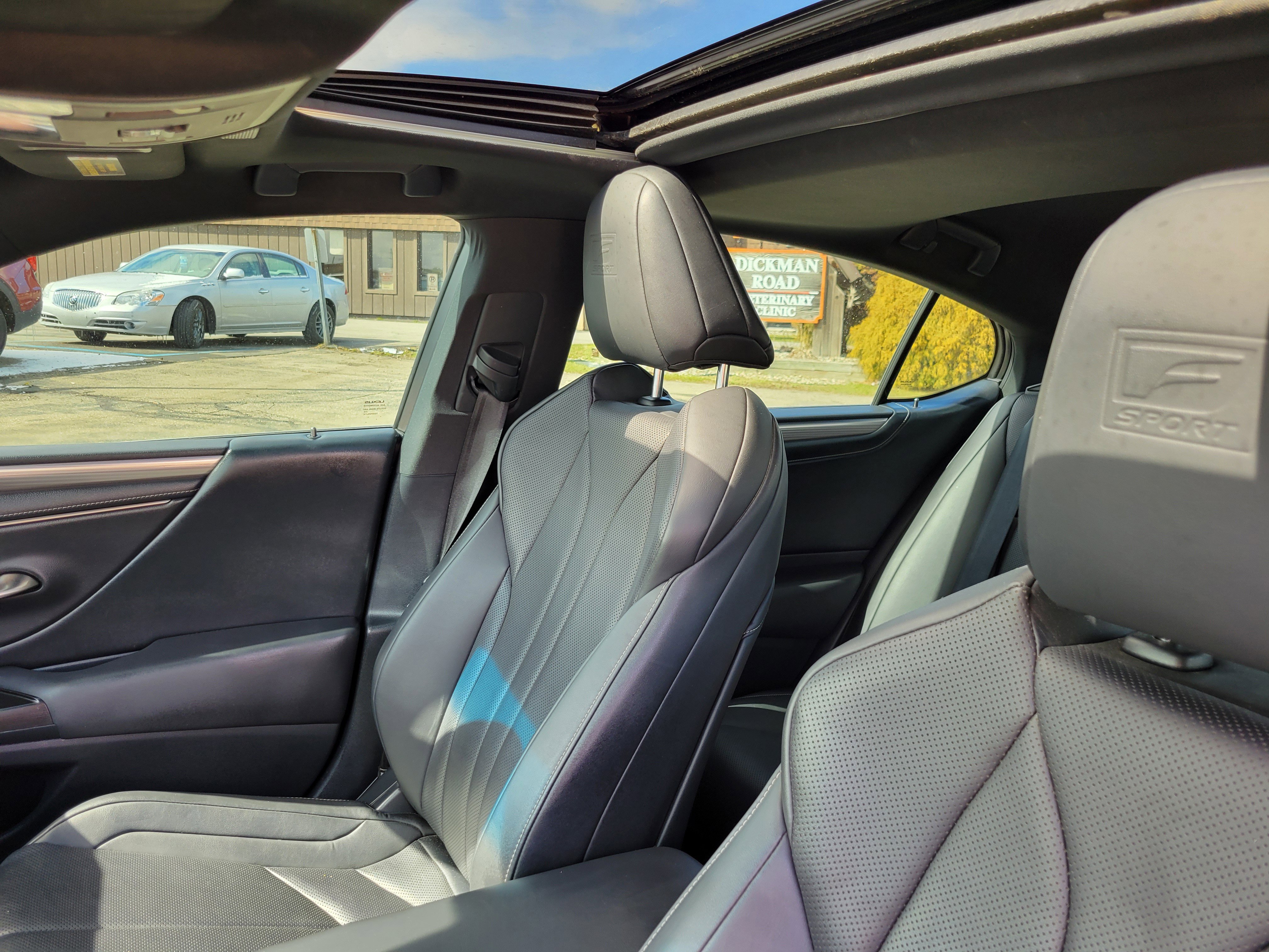 Used 2019 Lexus ES 350 F Sport image 9