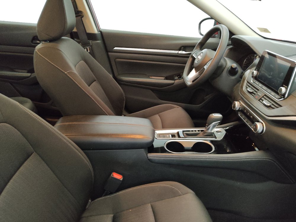 Used 2023 Nissan Altima 2.5 SV AWD/4WD image 21