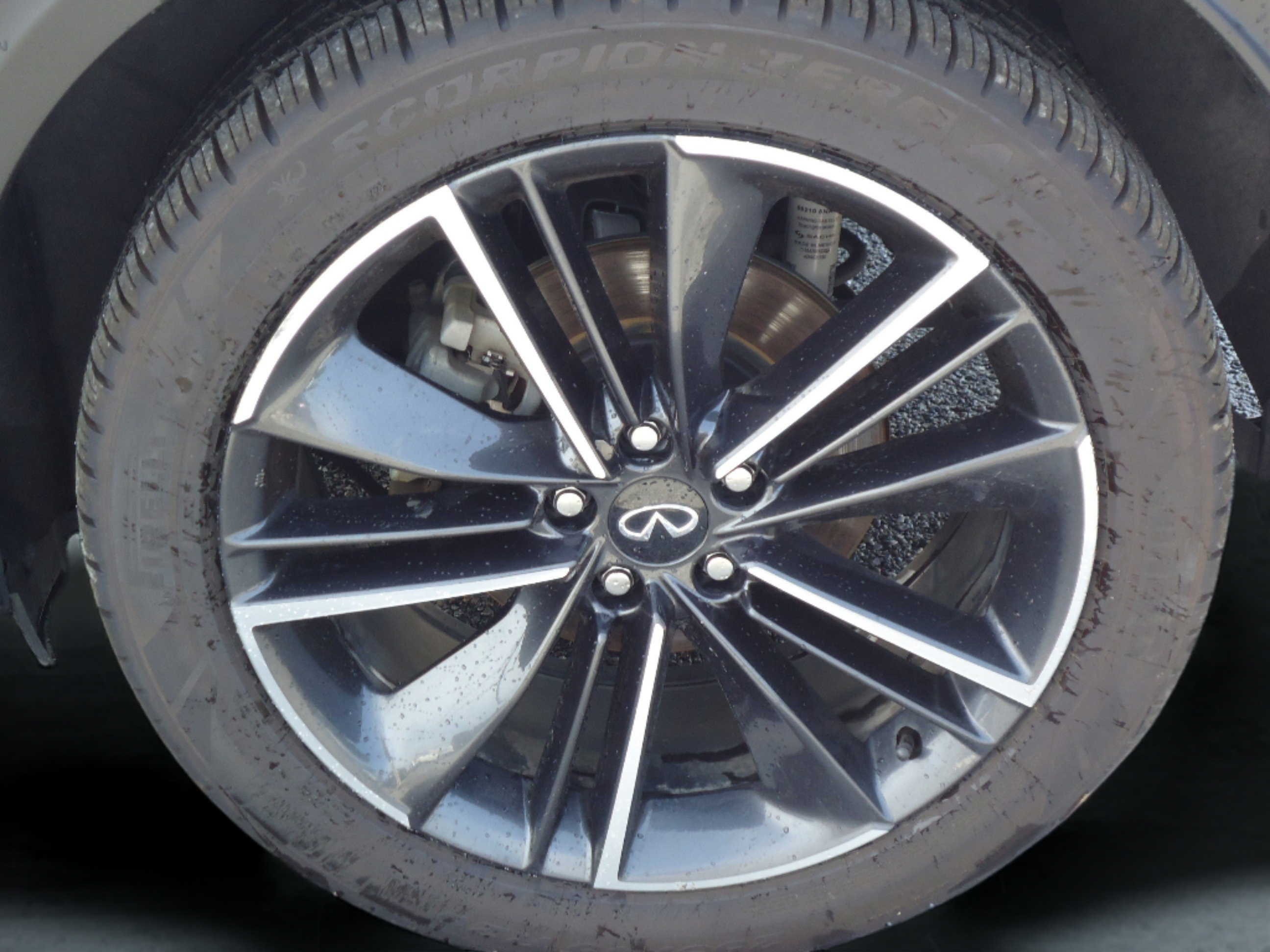 Used 2022 INFINITI QX55 Sensory w/ Lighting Package AWD/4WD image 9