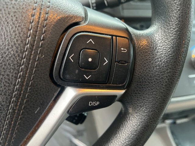 Used 2015 Toyota Sienna LE image 15