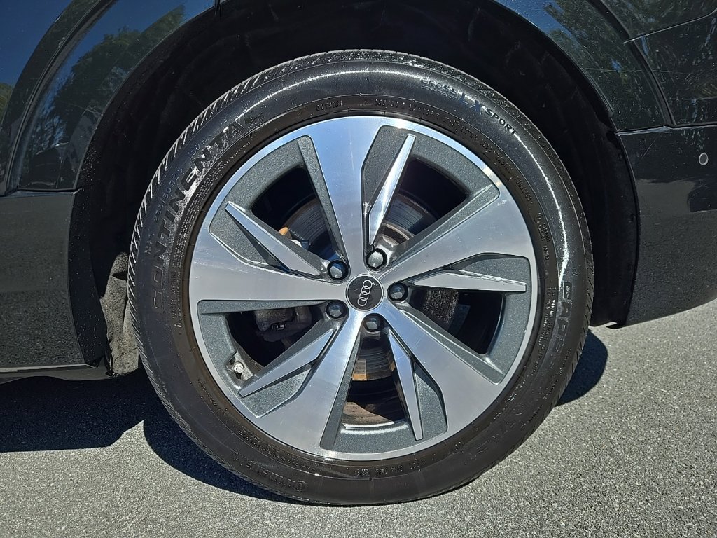 Used 2024 Audi Q8 e-tron Premium Plus w/ Premium Plus Package AWD/4WD image 10