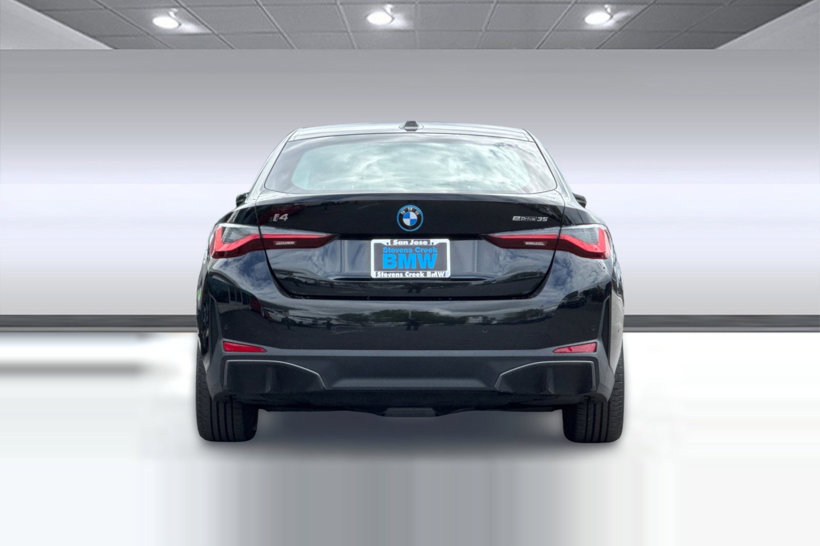 Certified 2023 BMW i4 eDrive35 RWD image 9