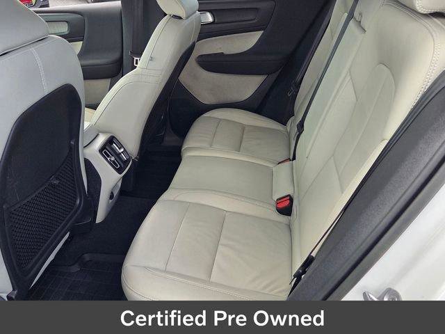 Used 2022 Volvo XC40 T5 Inscription w/ Advanced Package AWD/4WD image 11