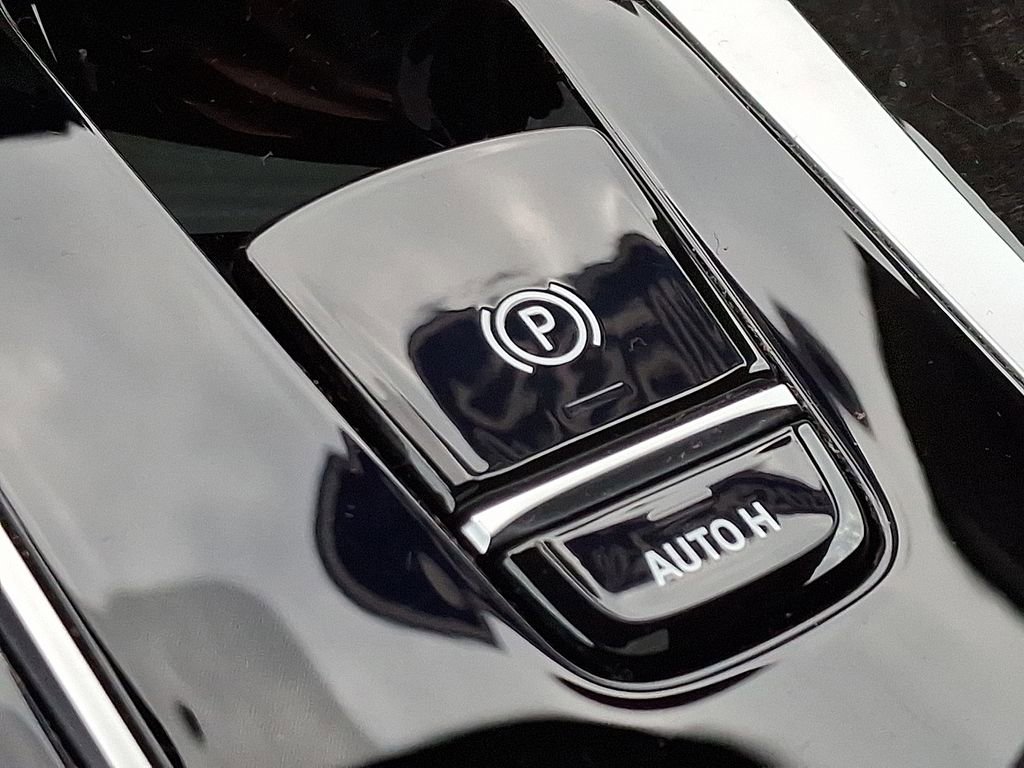 Certified 2023 BMW 530i xDrive w/ Premium Package image 24