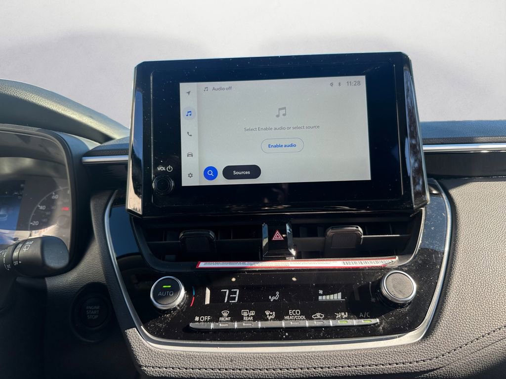 Used 2024 Toyota Corolla Cross LE image 17