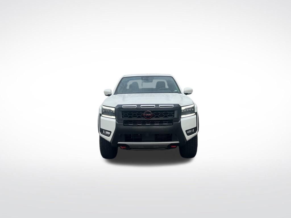 Used 2026 Nissan Frontier PRO-4X AWD/4WD image 3