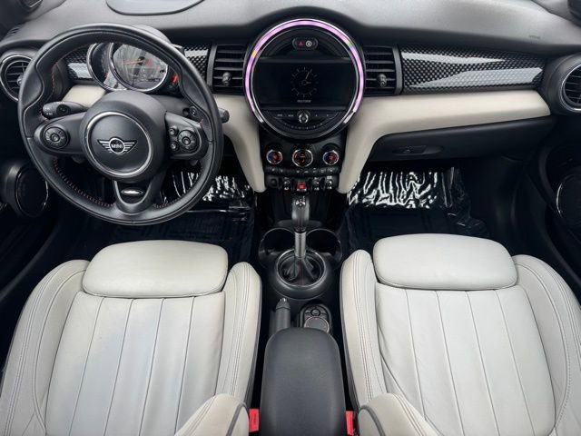 Used 2019 MINI Cooper S image 18