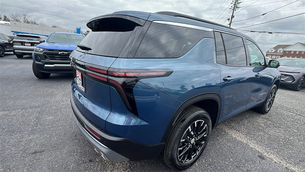 New 2026 Chevrolet Traverse LT w/ Sun and Wheel Package image 5