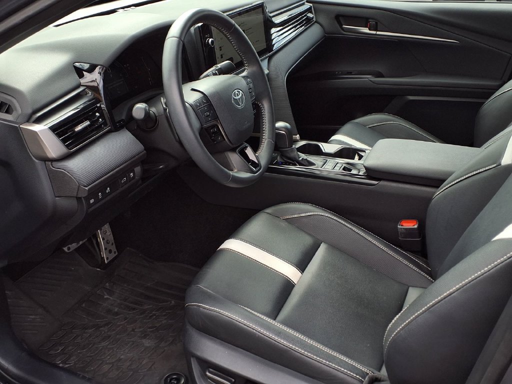 Certified 2025 Toyota Camry SE w/ Multimedia Upgrade Package FWD image 18
