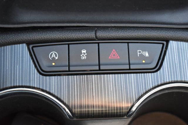 Used 2020 GMC Acadia SLT AWD/4WD image 28