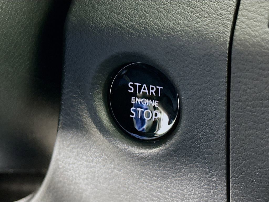 New 2026 Nissan Frontier S image 19